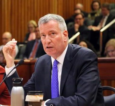 de Blasio in Albany